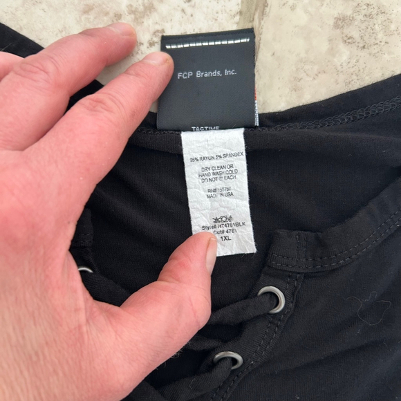 Women's Harley-Davidson Tank Top Size 1XL Black Lace Up Super Soft & Flowy Sprin - Picture 6 of 9